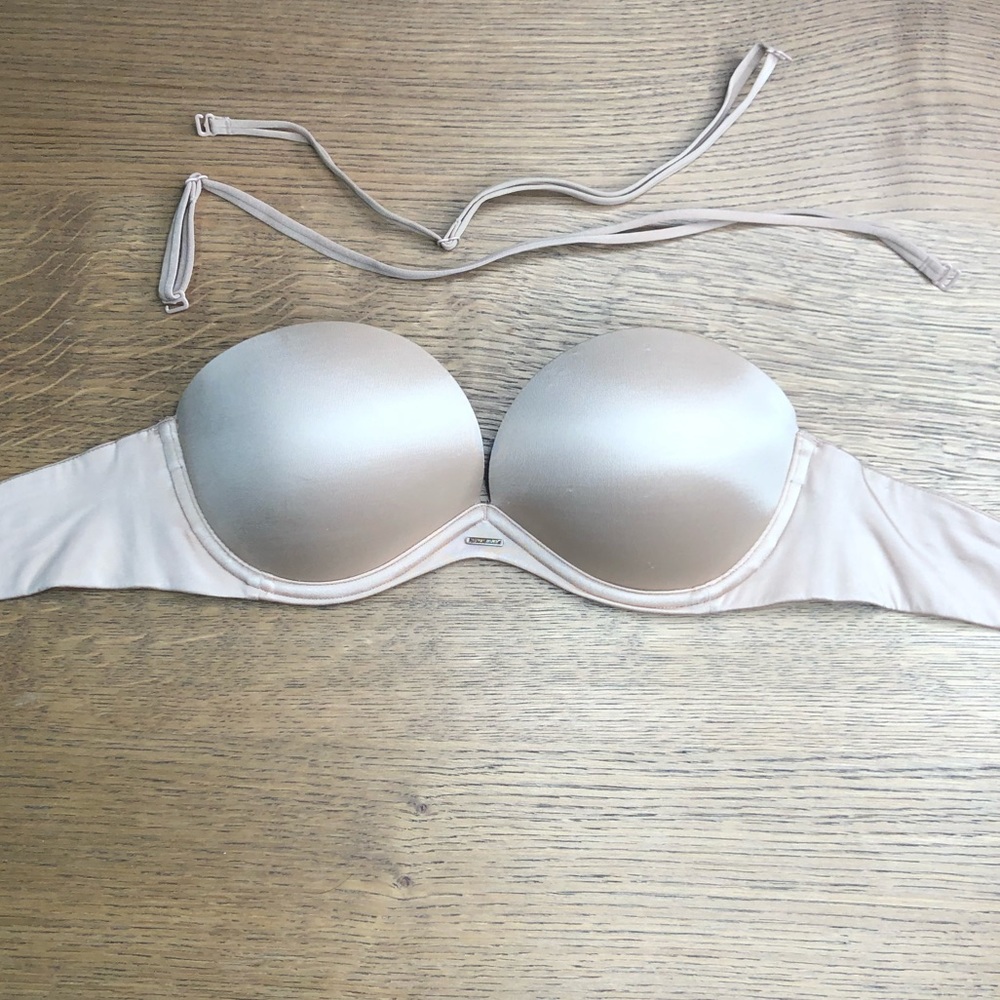 Victoria’s Secret Very Sexy Multi-way Bra